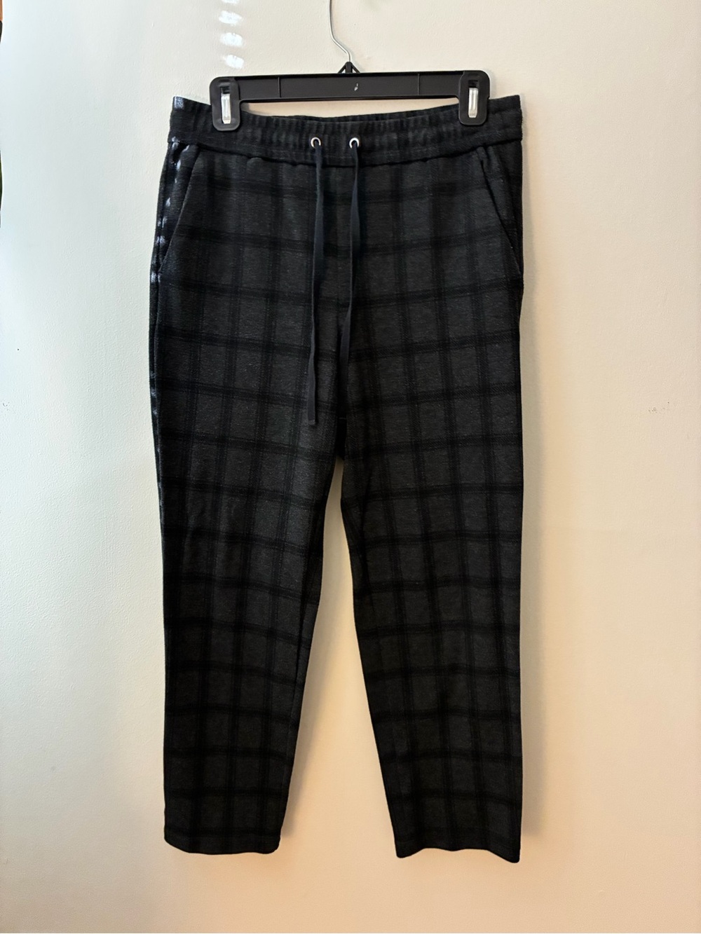 LOFT Women’s Black Plaid Drawstring Joggers